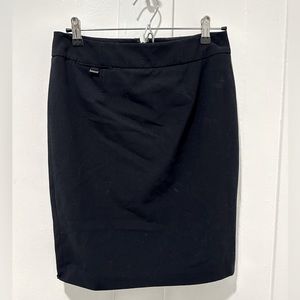 Calvin Klein 4P pencil skirt